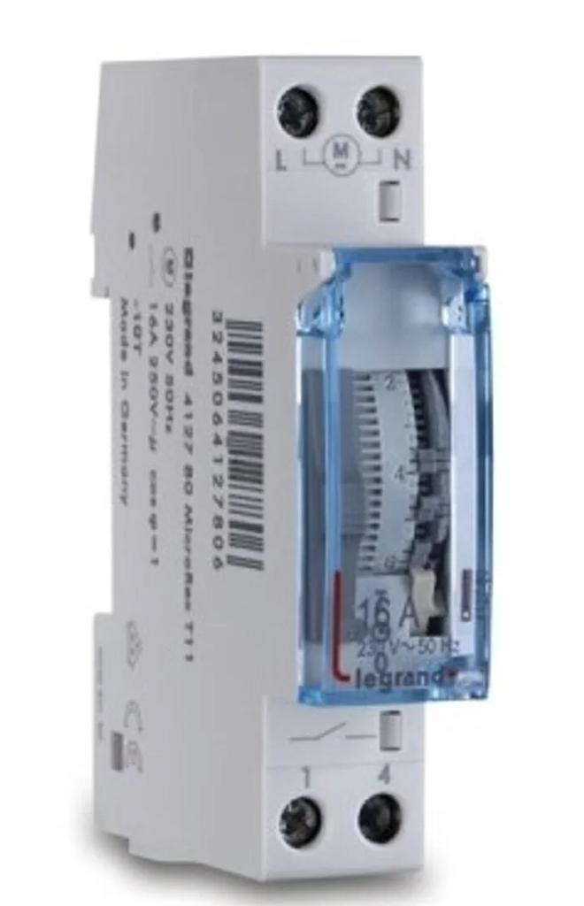 Legrand 412790 Dikey Analog kadranlı günlük zaman saati 100 saat rezervli 16A 250V